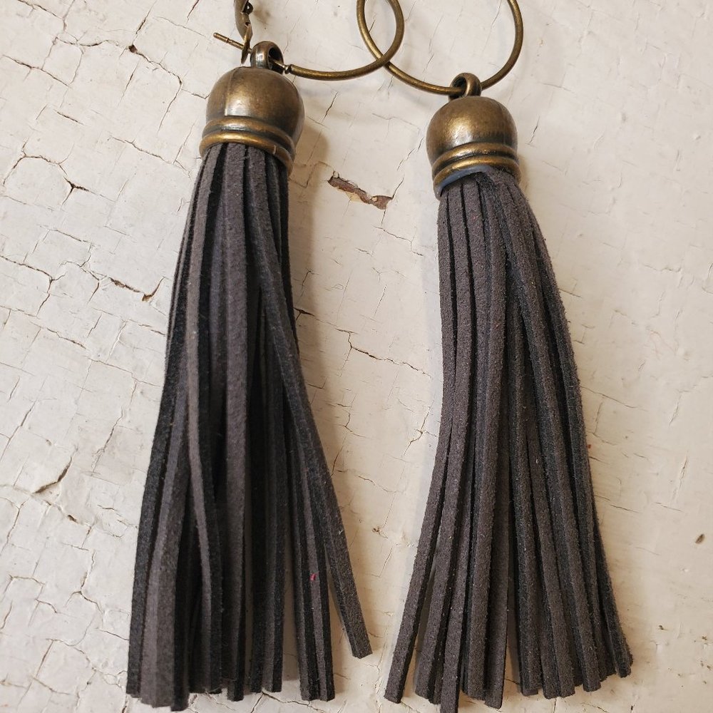 Sale 💕 Charcoal Tassel Earrings